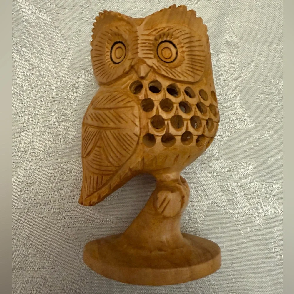Hand Carved 4” Decorative Wood Owl